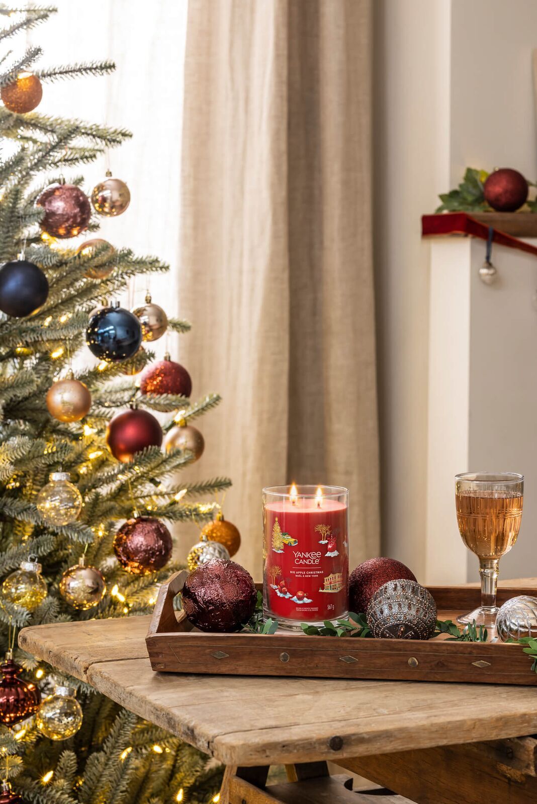 Big Apple Christmas Signature Large Tumbler 567g 2-Docht Big Apple Christmas Signature Large Tumbler 567g 2-Docht