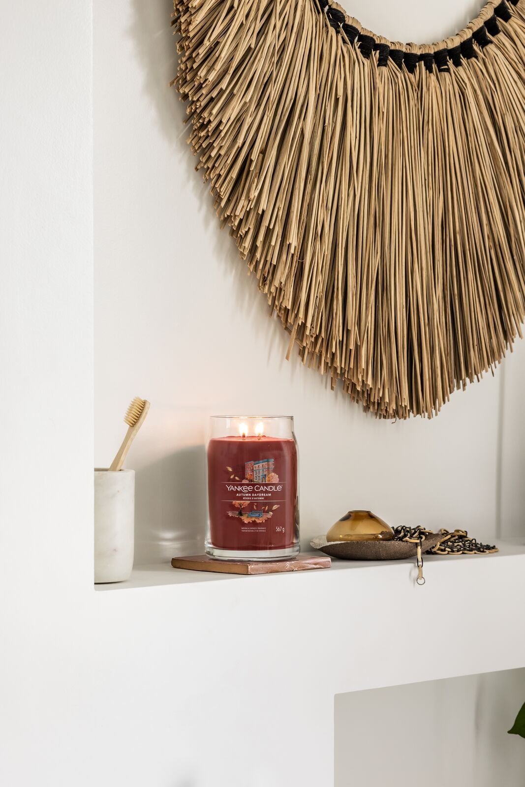 Autumn Daydream Signature Large Jar 567g 2-Docht