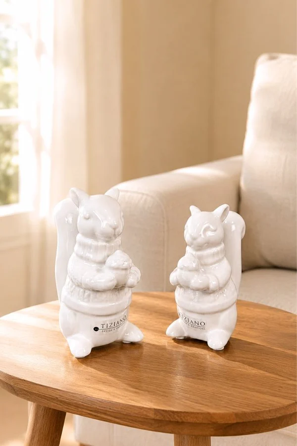 Eichhörnchen Robert mit Pullover 10cm cremeweiß figurine, eichel, weiß, keramik, deko