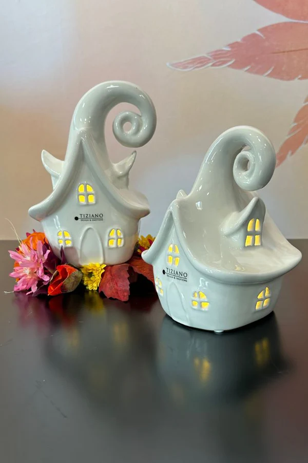 Lichthaus Avalon flach 15cm LED cremeweiß Porzellan, Haus, Licht, Elfe, Skulptur