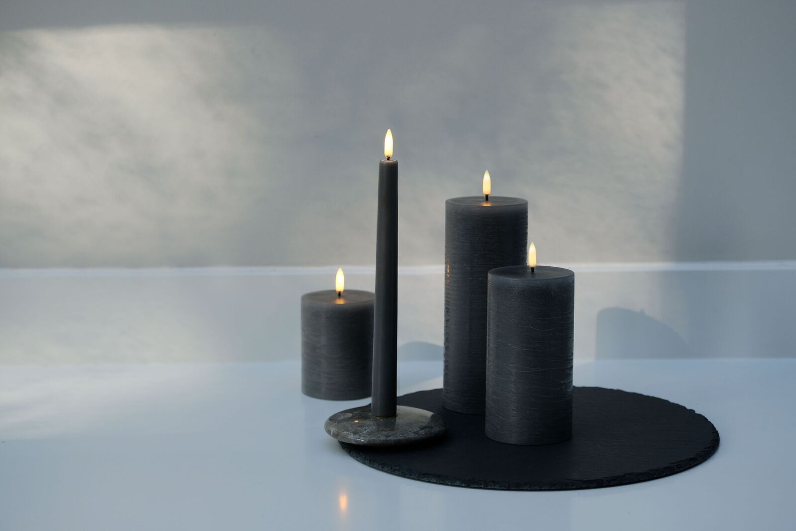 Grey-Taper-with-assorted-Pillar-candles-large Uyuni LED Tafelkerze 25cm Grey 2 Stück