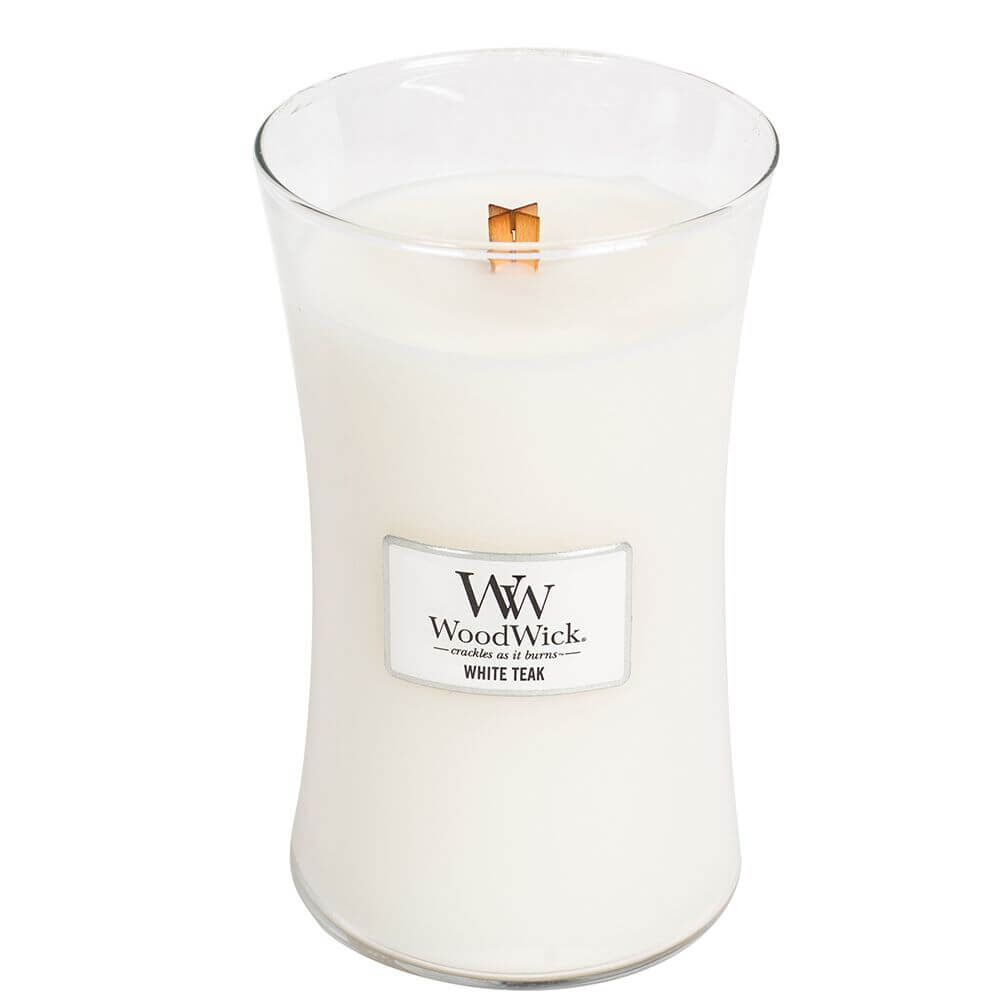 White Teak 610g von Woodwick offen