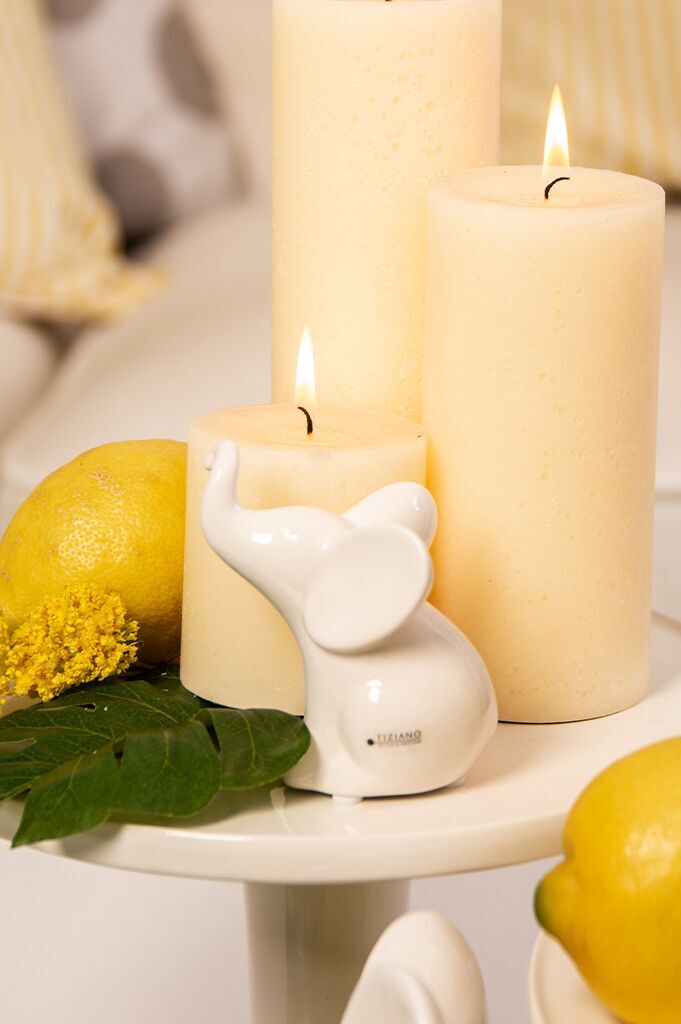 leon-mini-sitzend-neutral-ambiente Elefant Leon sitzend 8cm