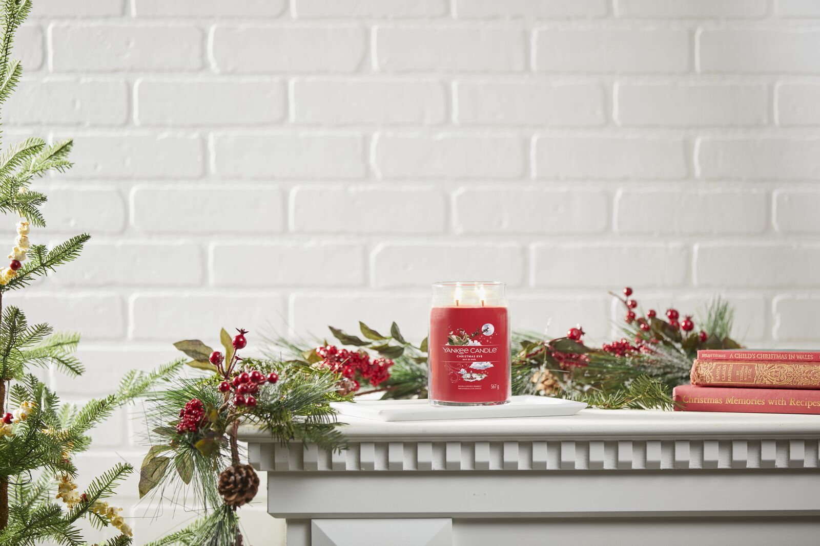 Christmas_Eve_Large-1 Christmas Eve Signature Jar 567g 2-Docht