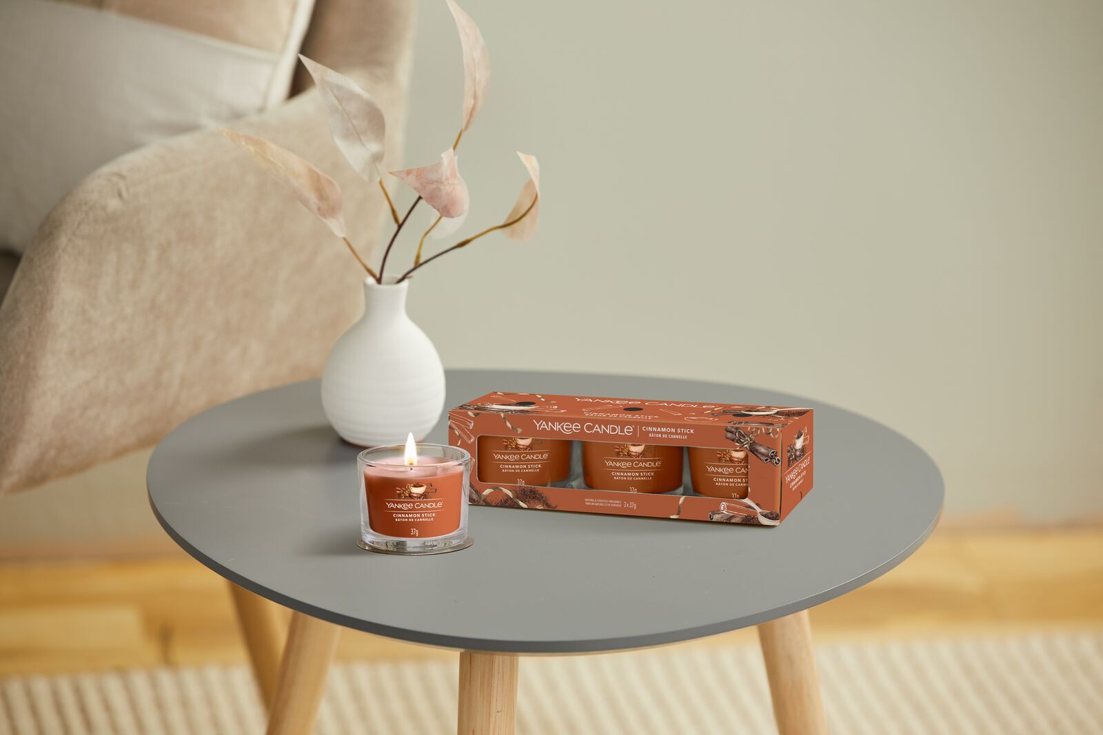 filled-votives_Set-1_Cinnamon-Stick Cinnamon Stick 37g Glasvotivkerze 3er Pack