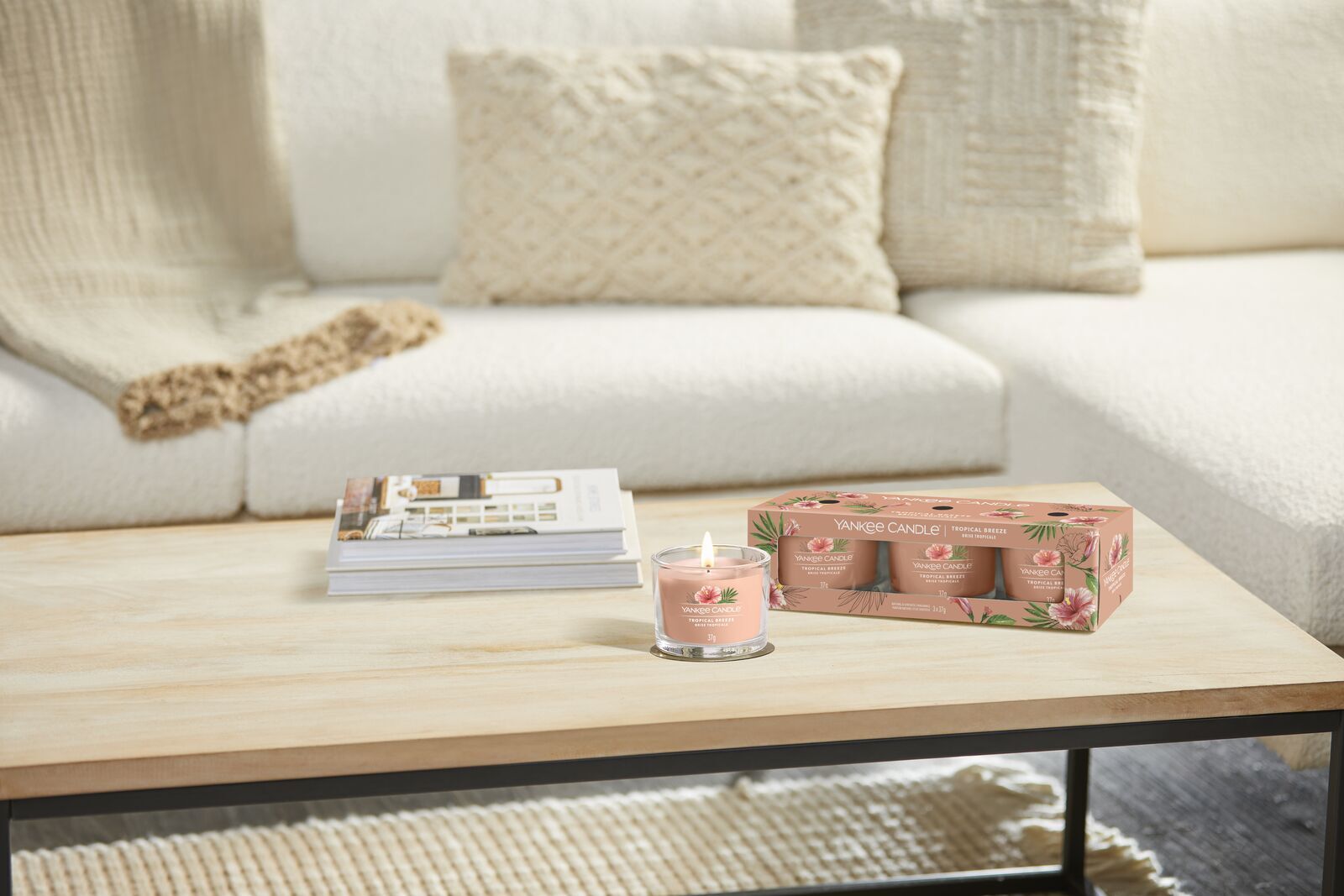 filled-votives_Set-2_Tropical-Breeze Tropical Breeze 37g Glasvotivkerze 3er Pack