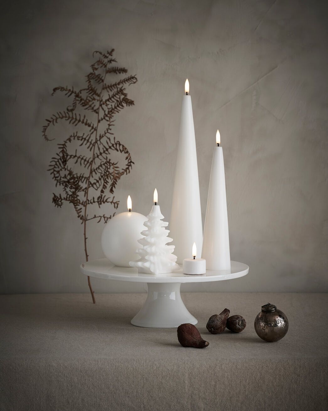 Uyuni LED Kerze Weihnachtsbaum 11x18cm nordic white Kerze, Kerzenständer