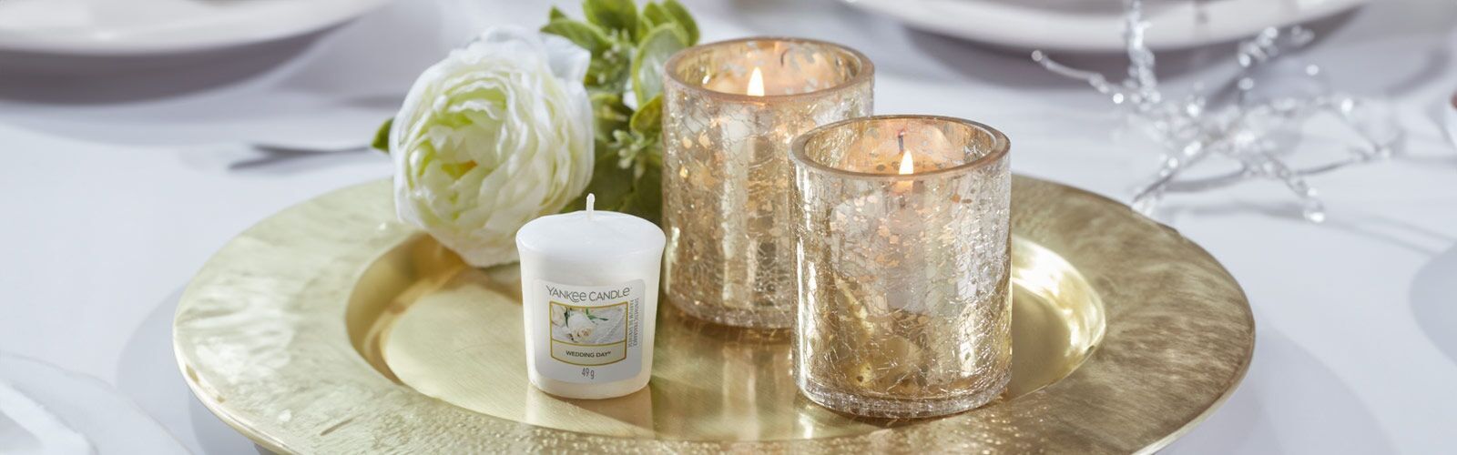 Votivkerzen-kaufen Pflanze, Rose, Kerze, Tischplatte, Teller