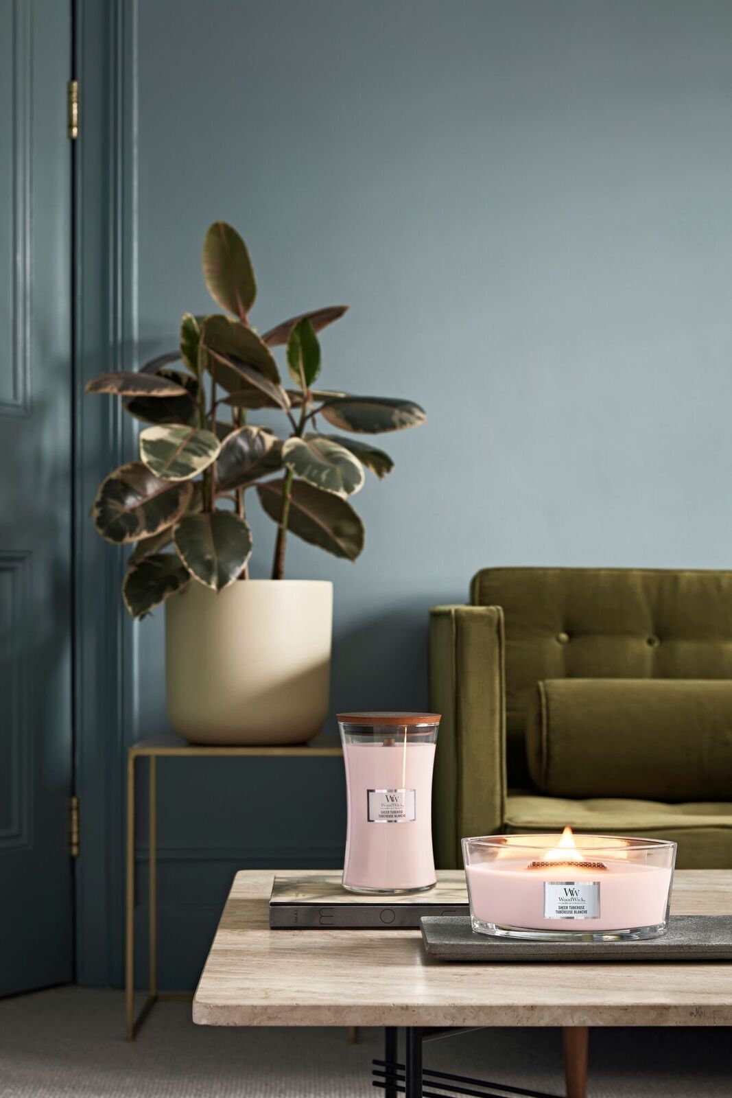 YC_SS23_1704_HRU Sheer Tuberose 454g