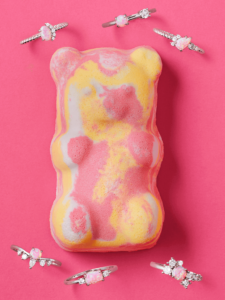 Charmed-Aroma-Tie-Dye-Bath-Bomb-Rhodium Tie-Dye Bär Badebombe (Ring)