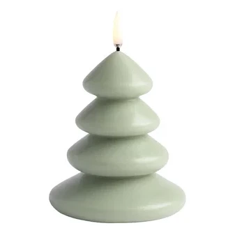 LED Kerze Weihnachtsbaum, Sage Green, 11x13cm Kunstkerze, Weihnachtsbaum, Grün, Sternenteller, Kerzenform