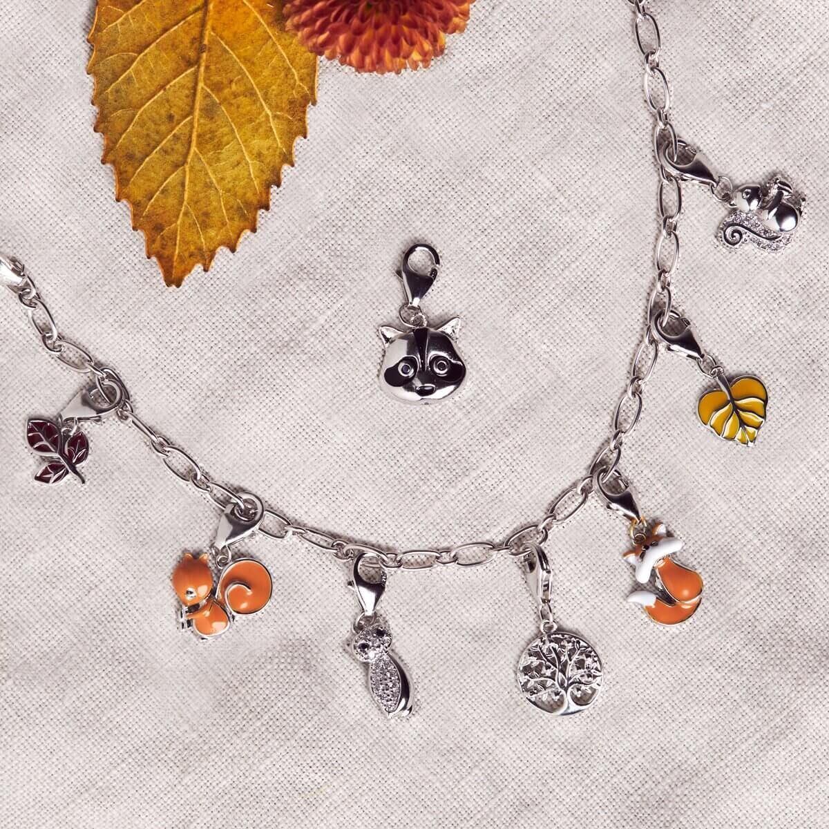 741823cfadf84b9df6bc8ad0b3139a3a02b11c65_51524083990_0b646e83de_o_2048x Racoon Love (Charm-Anhänger) 400g