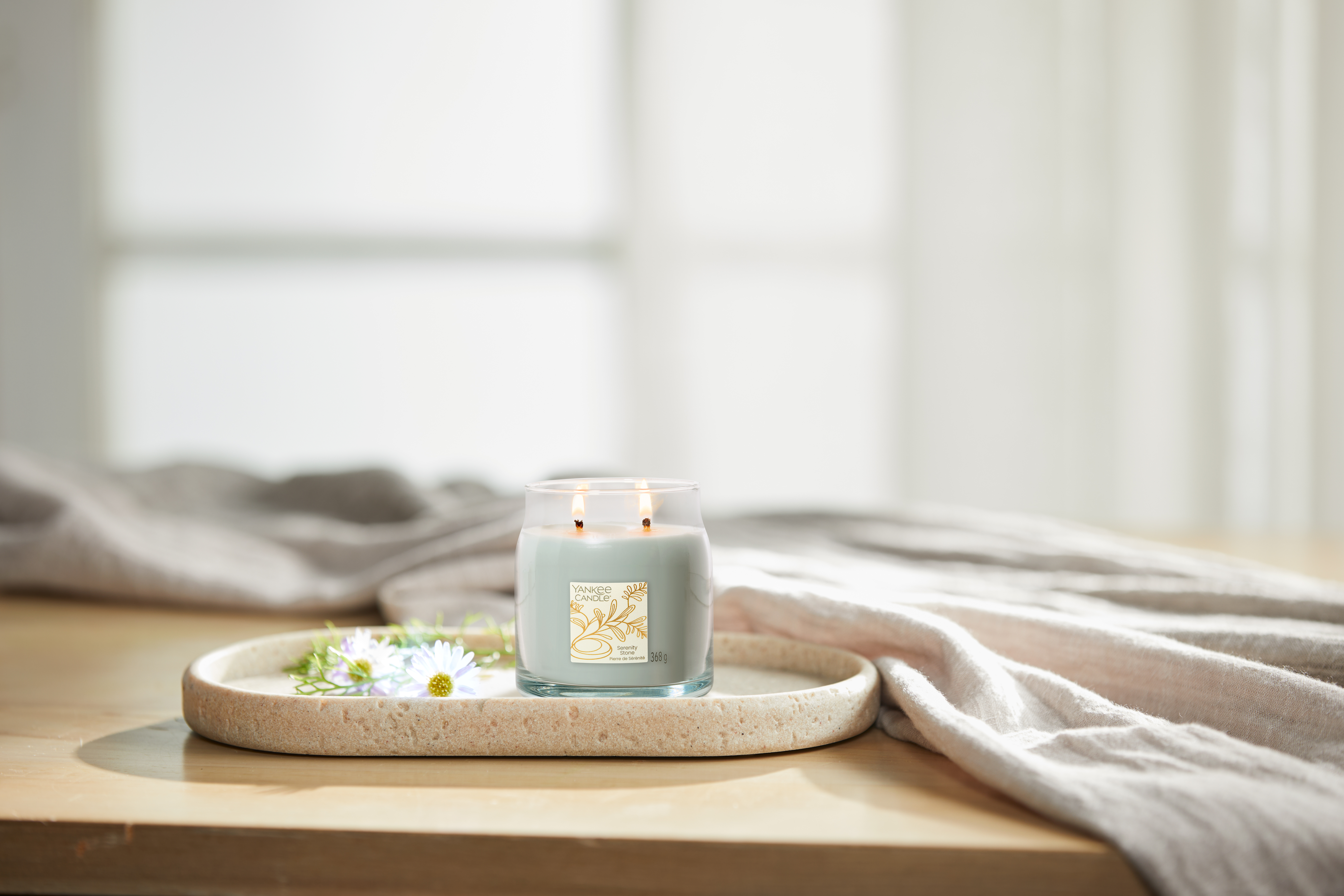 Serenity Stone Signature Medium Jar 368g 2-Docht Serenity Stone Signature Medium Jar 368g 2-Docht