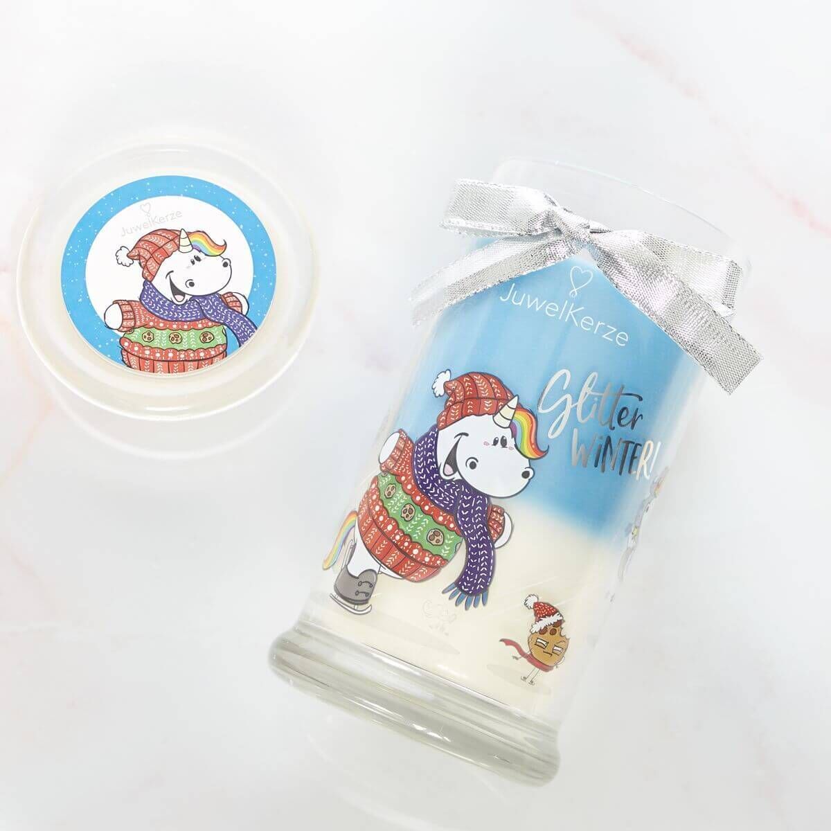 Glitter-winter-pummeleinhorn-duftkerze-mit-schmuck-juwelkerze-gallery-pictures-3 JuwelKerze Glitter Winter by Pummeleinhorn
