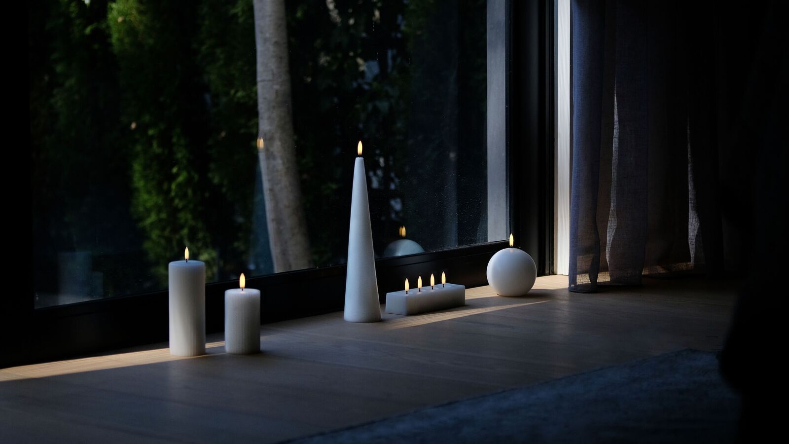 Uyuni-UL-CO-NW07030-UL-BA-NW10010-Cone-Candles-6-large Uyuni LED Cone Candle 21,5 cm nordic white