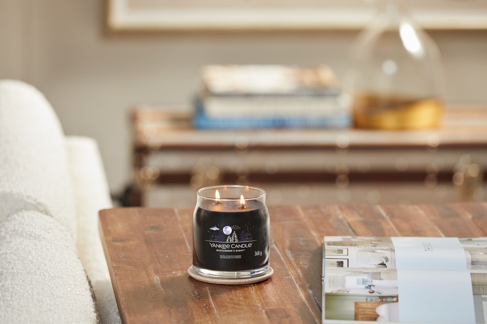 Midsummers Night Signature Medium Jar 368g 2-Docht