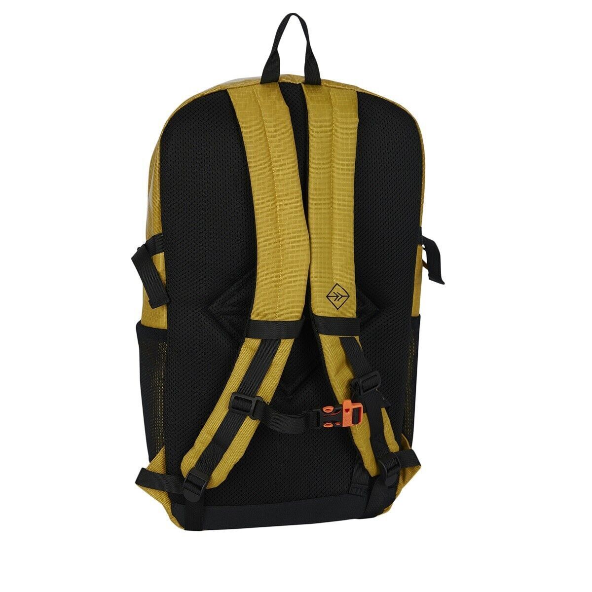2666895C5265B39B1F555E145A1C2A84EB0F6E53 Hugo - Carmichael Rucksack 26L altrosa