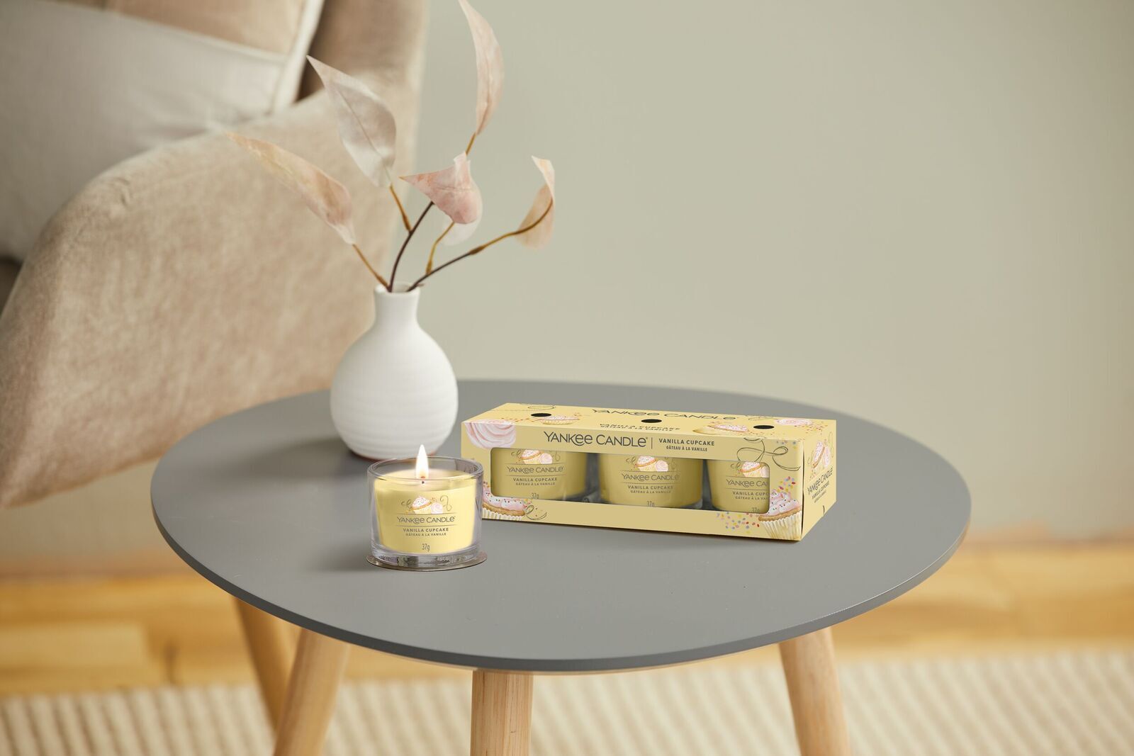 filled-votives_Set-1_Vanilla-Cupcake Vanilla Cupcake 37g Glasvotivkerze 3er Pack
