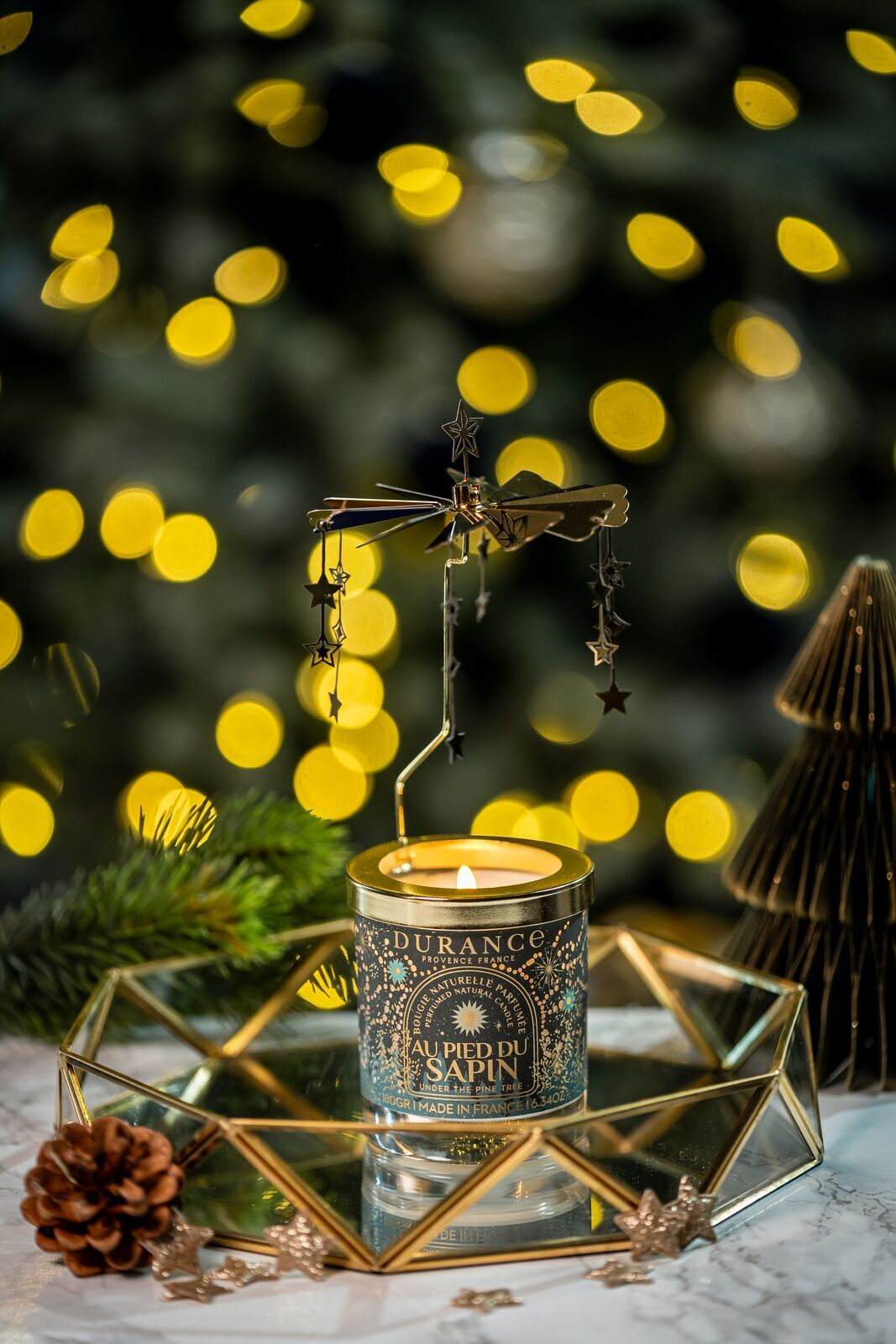 Am Tannenbaum - Set mit Karussel und Duftkerze 180g