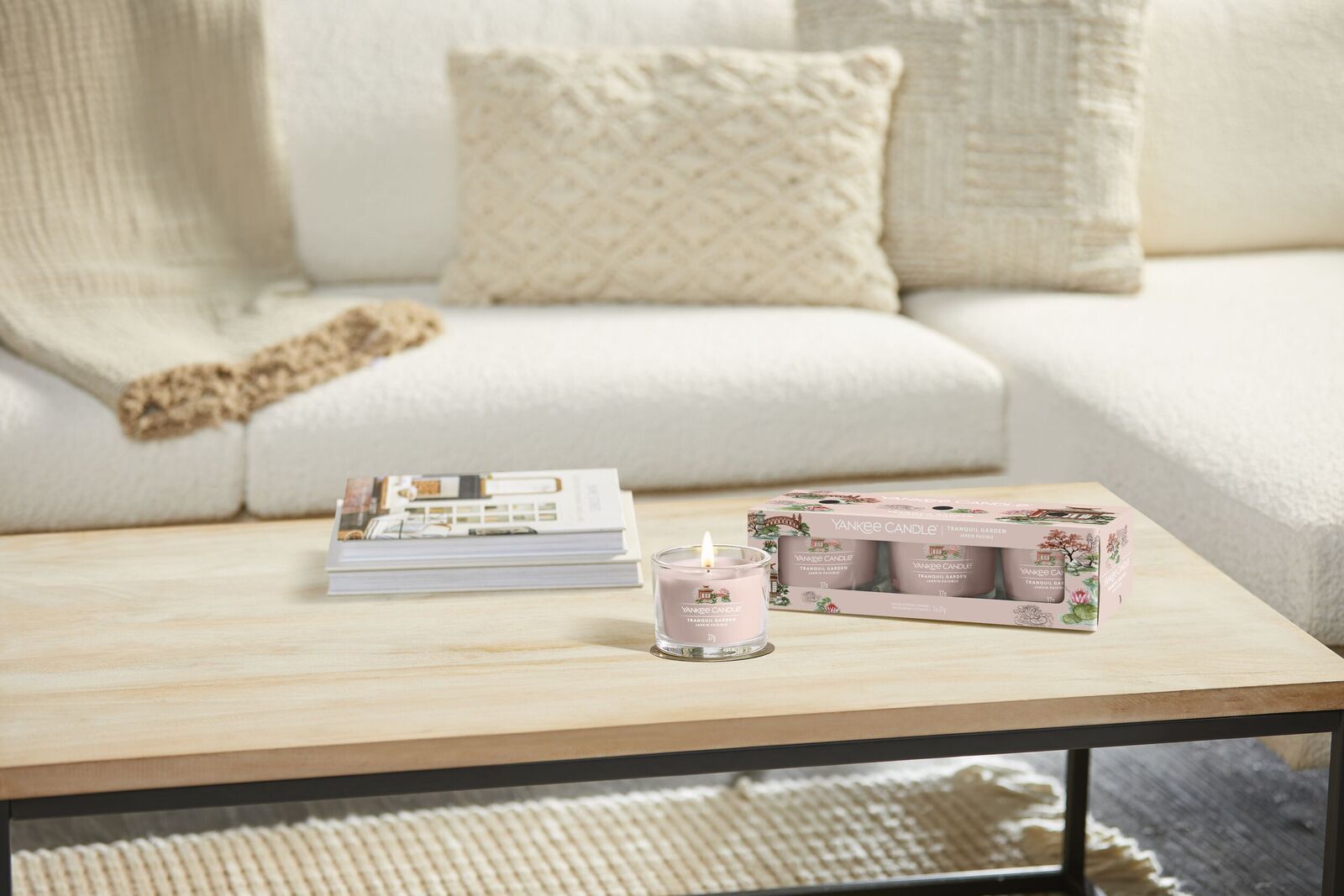 filled-votives_Set-2_Tranquil-garden Tranquil Garden 37g Glasvotivkerze 3er Pack