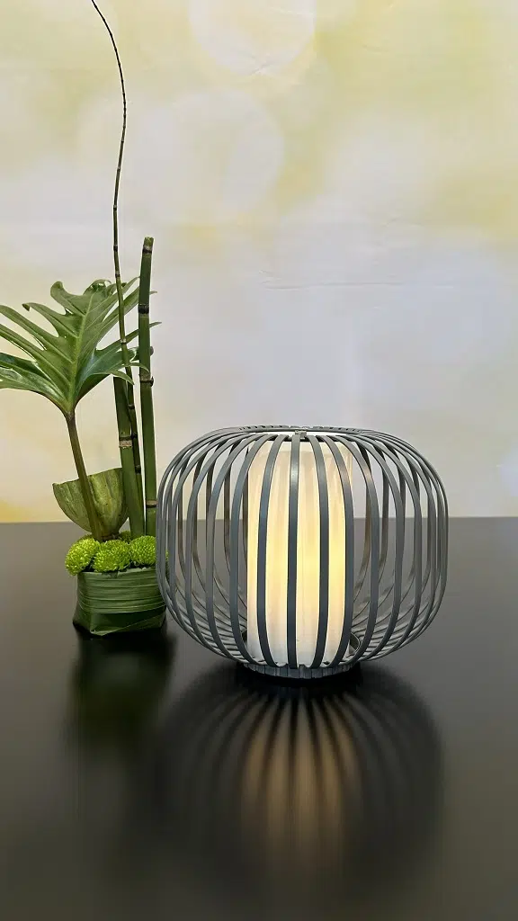 Lampe Atrani LED Metall grau breit