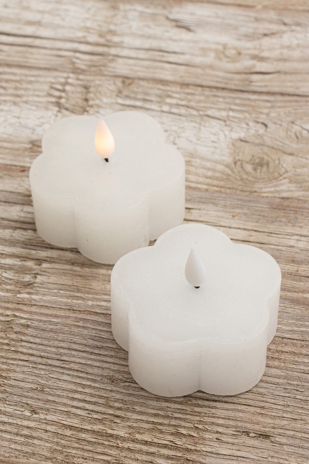 LED Kerze Flower weiß 2 Stück LED Kerze Flower weiß 2 Stück