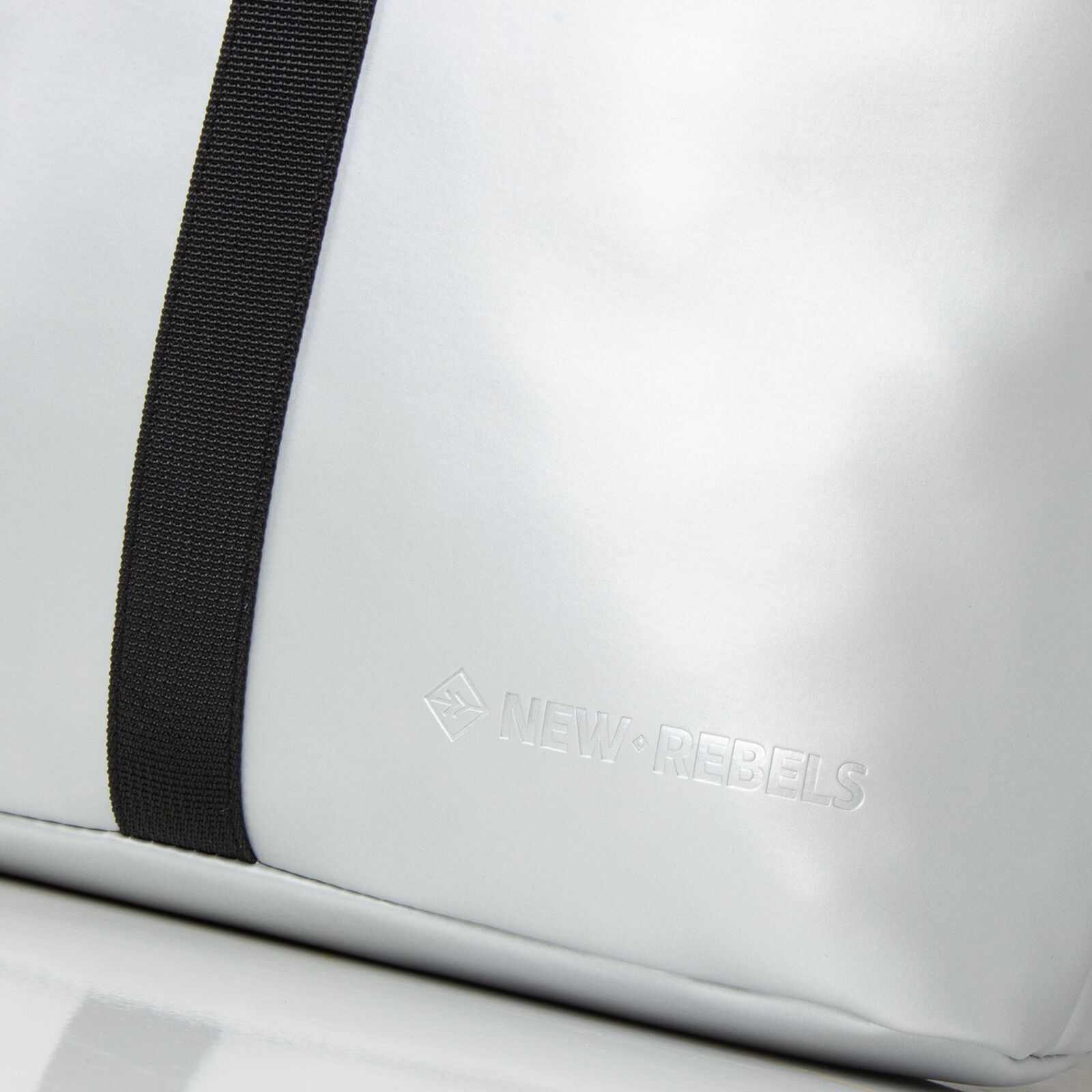 Ji1Y0gnA Mart - Los Angeles Rolltop Mini Rucksack silber metallic