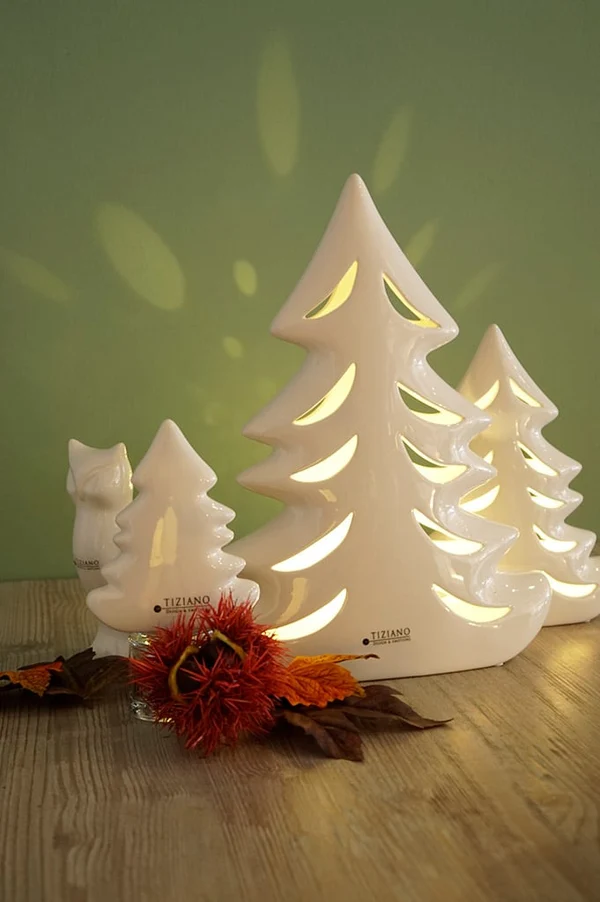 Weihnachtsbaum Tiana LED 23cm cremeweiß weihnachten, baum, keramik, deko, laterne