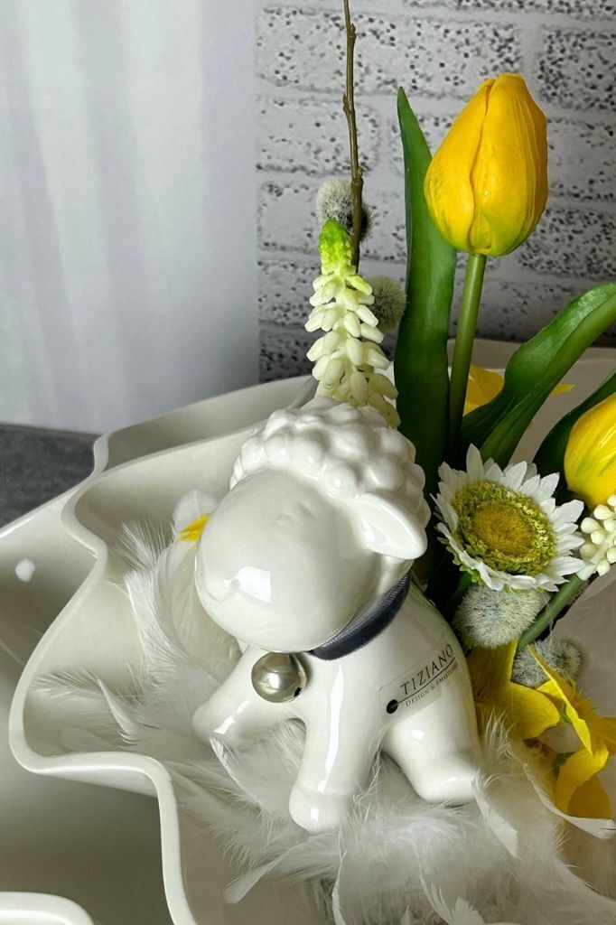 Lamm Tonja mit Glöckchen 13cm cremeweiß