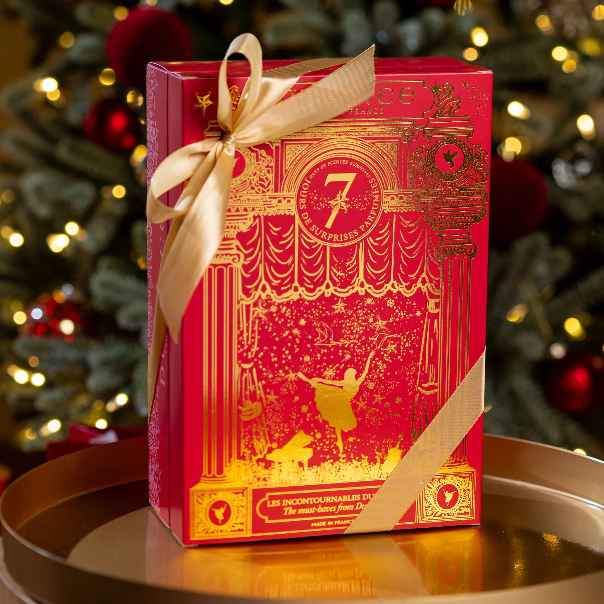 Durance Kalender Für Danach Geschenkverpackung, rote Box, goldene Akzente, Schleife, festliche Verpackung