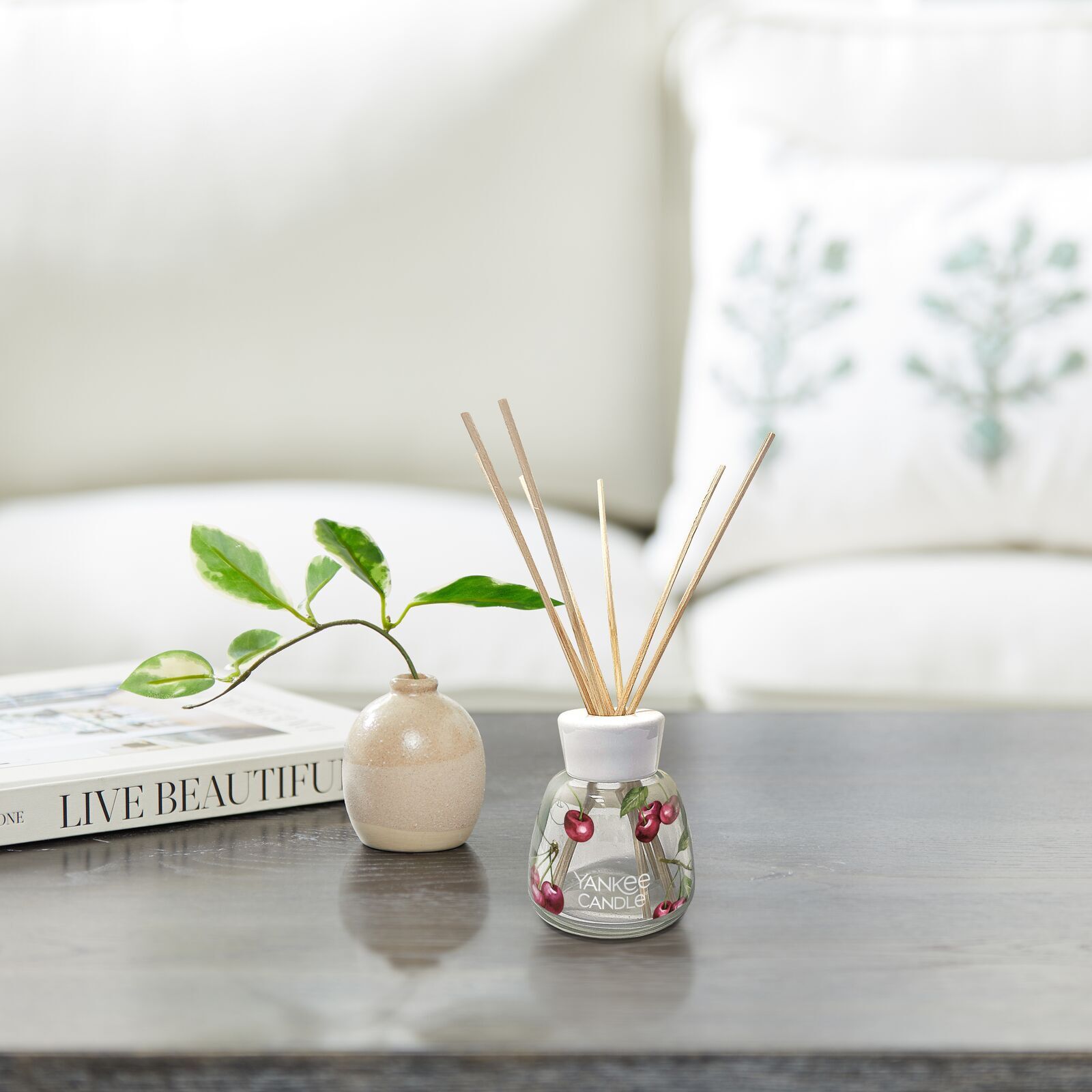 Black Cherry Signature Reed Diffuser 100ml