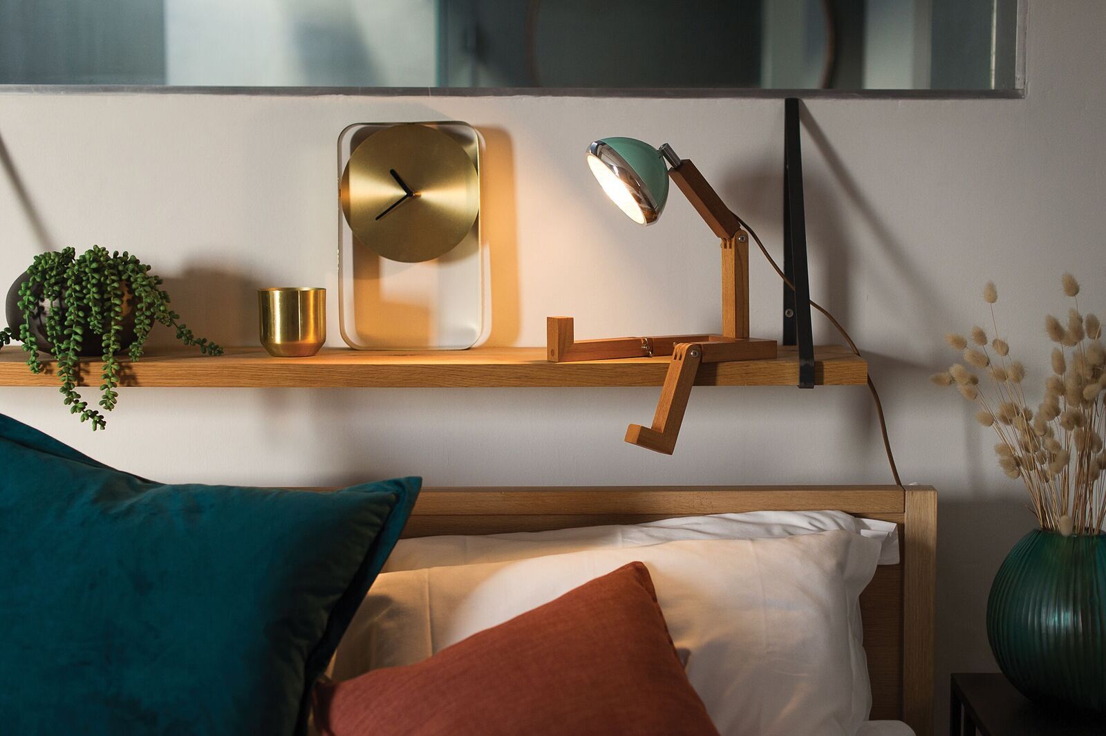 Mr. Wattson Flash Red