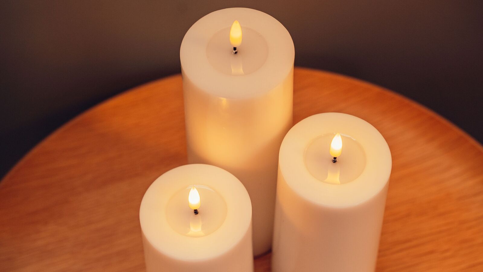 RMP00776 Stumpenkerze LED creme 7,5 x 20cm