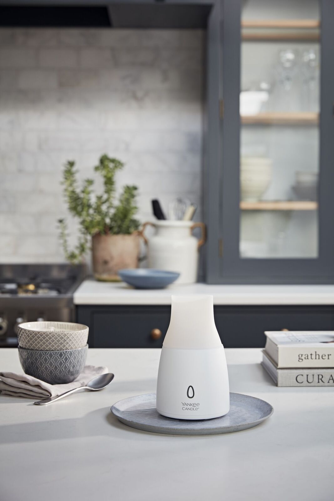 Ultrasonic Aroma Diffuser Starter Kit - Black Cherry