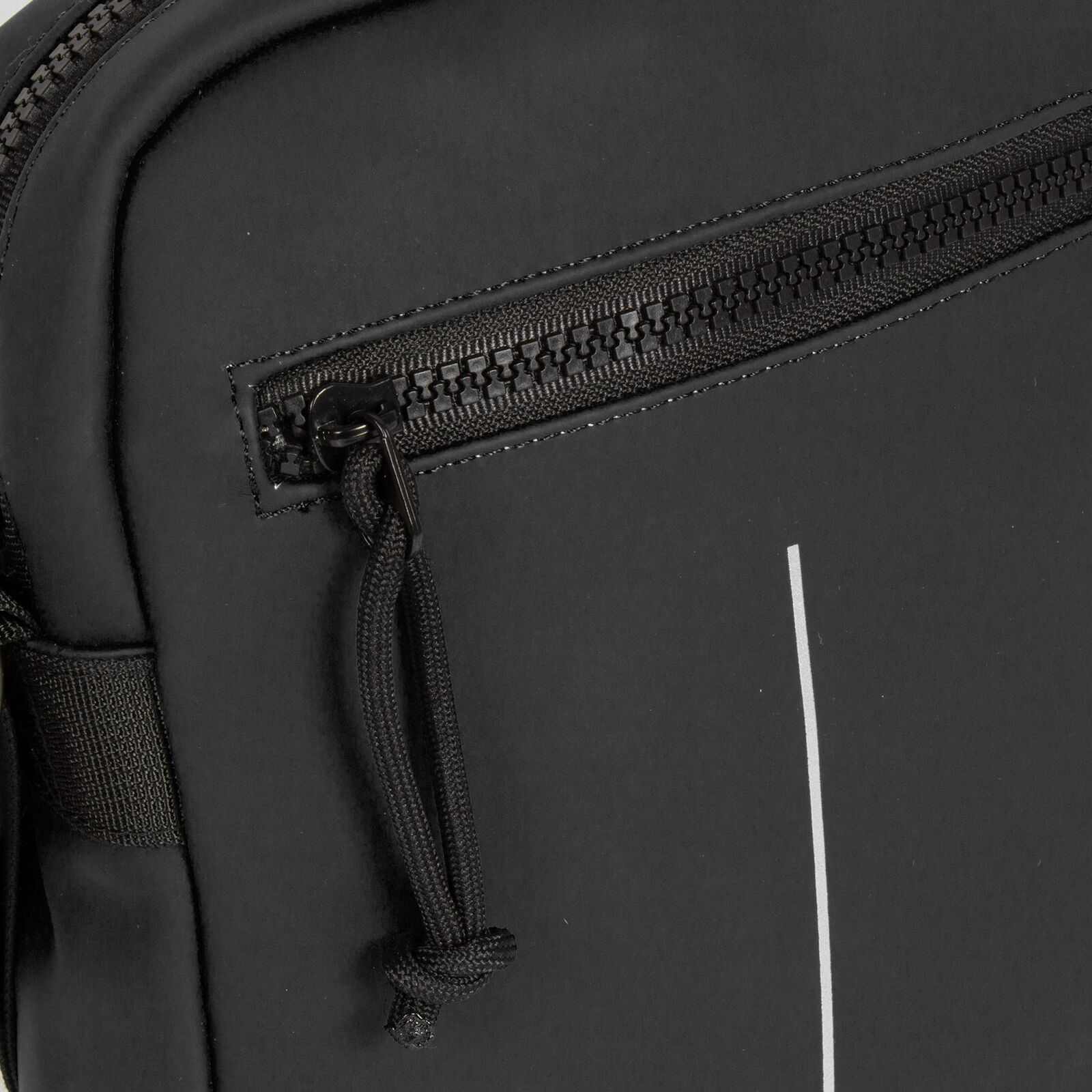 Mart - Columbus Umhängetasche schwarz