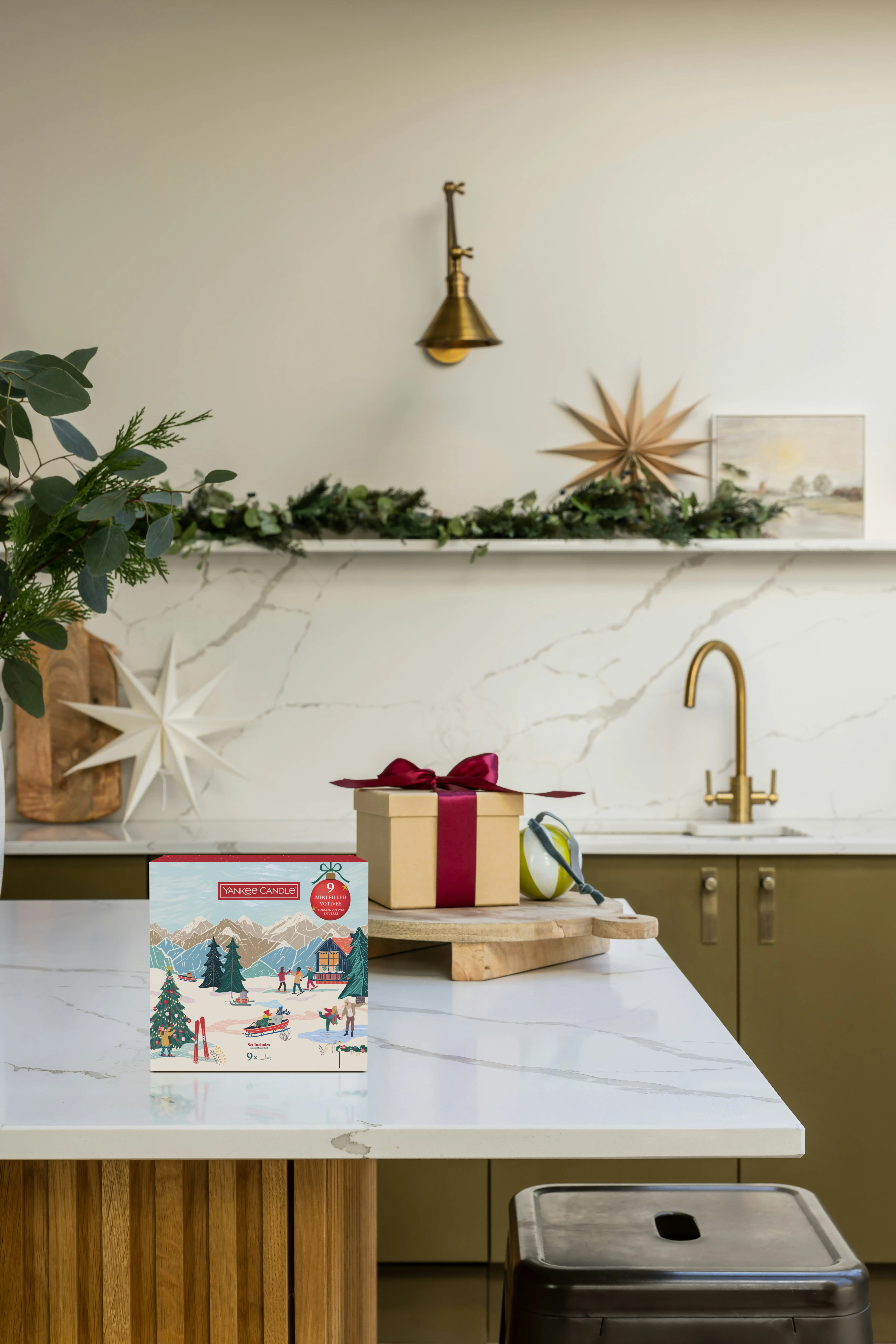 9 Glasvotivkerzen à 37g Geschenkset Christmas Classics