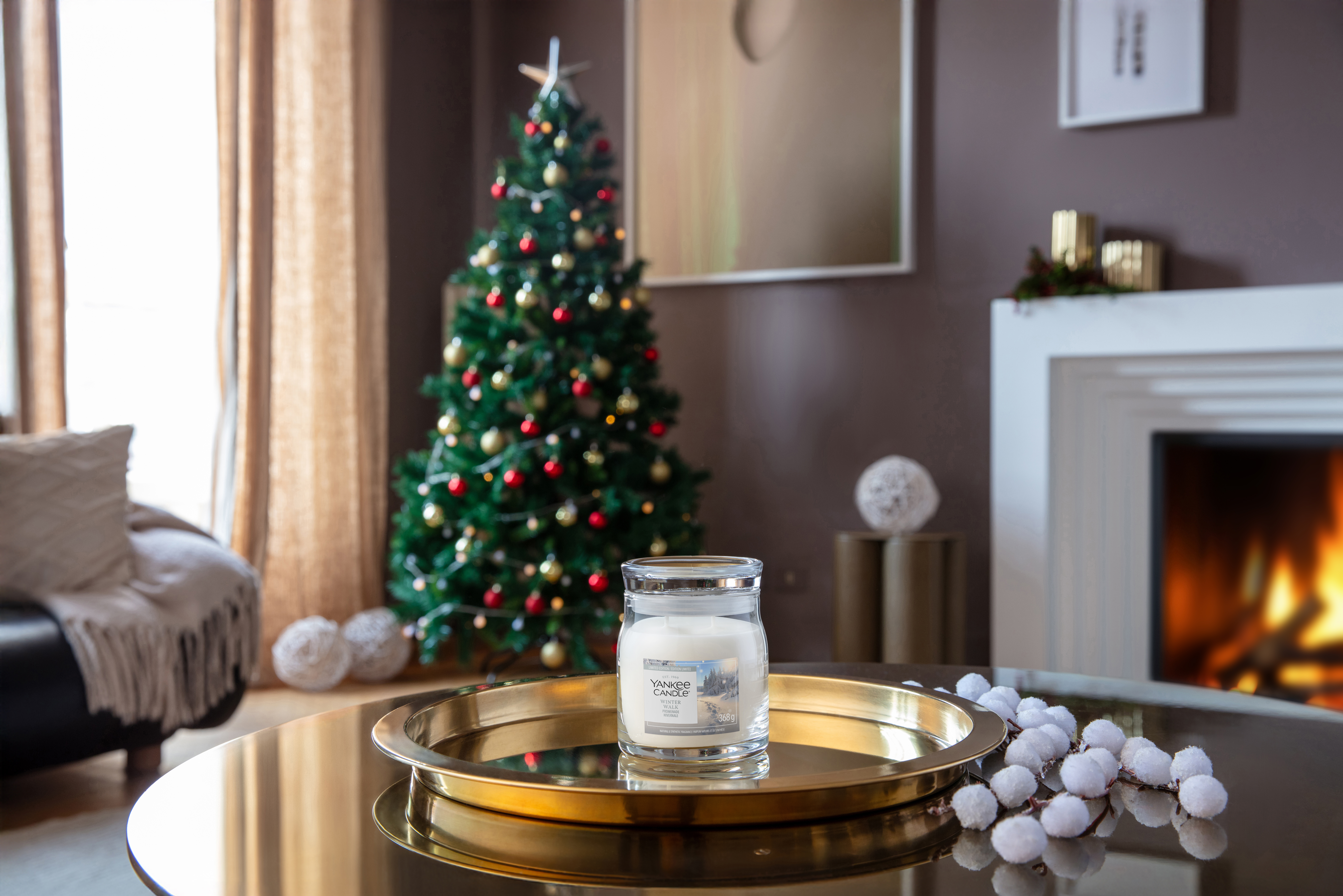 Winter Walk Signature Medium Jar 368g 2-Docht Winter Walk Signature Medium Jar 368g 2-Docht