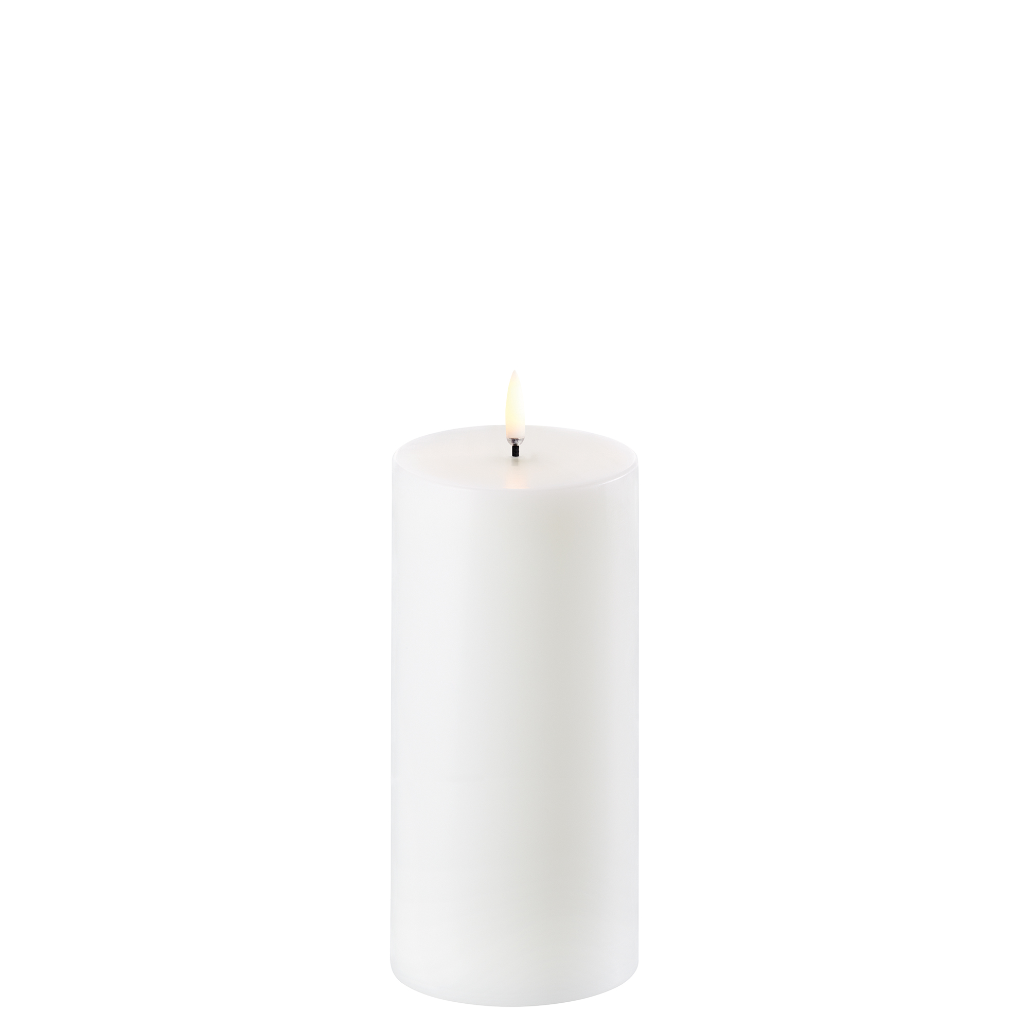 Uyuni LED Stumpenkerze 7,8x15cm nordic white