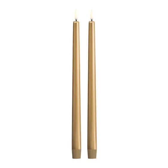Piffany LED Spitzkerzen mit Goldfinish, 2er-Set, 2,3x32cm Stabkerze, Taubenkerze, dünne Kerze, goldene Kerze, duo Kerzen