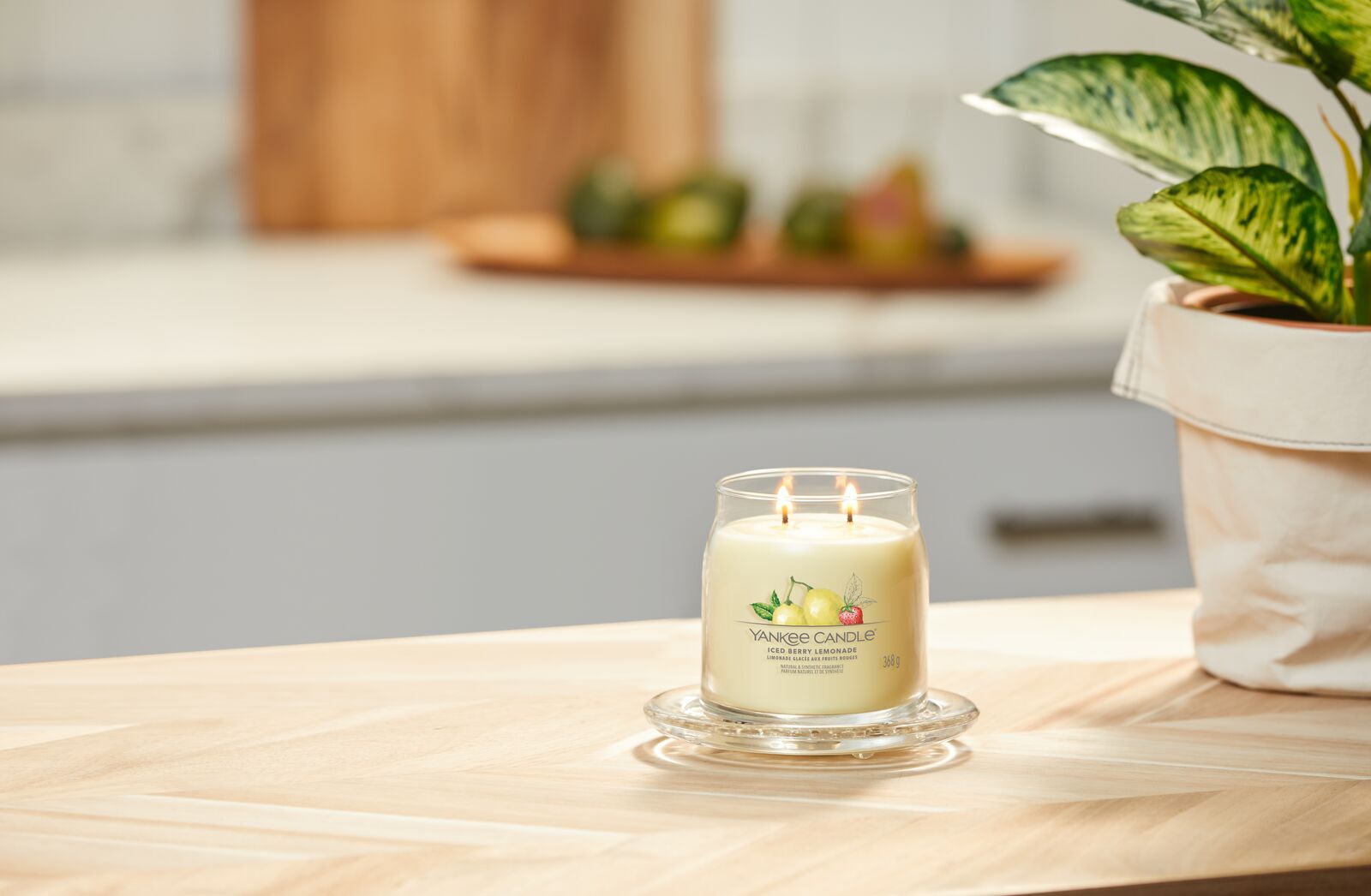 Iced_Berry_Lemonade_Medium-1 Iced Berry Lemonade Signature Medium Jar 368g 2-Docht