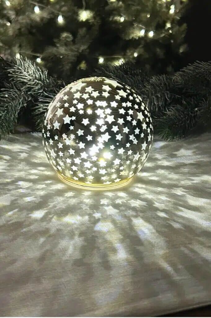 Lichtkugel Lumina Stern 13cm LED gold Lichtkugel Lumina Stern 13cm LED gold