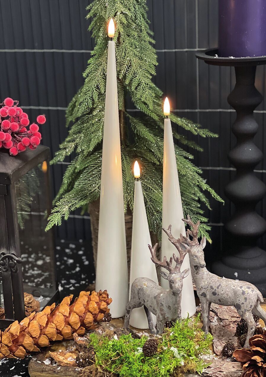 Kegelkerze LED Weiß 38cm