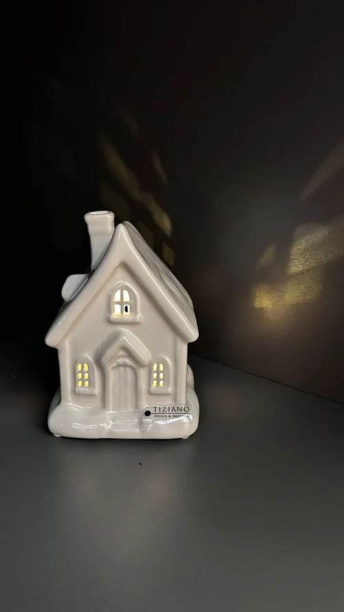 Lichthaus Cascata mit Schnee 13cm LED cremeweiß