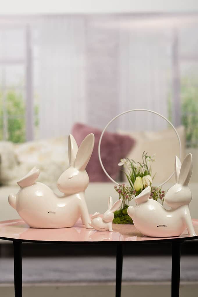 Blumen-Arrangement, Töpferei, Kunsthandwerk, Tischplatte, Ikebana