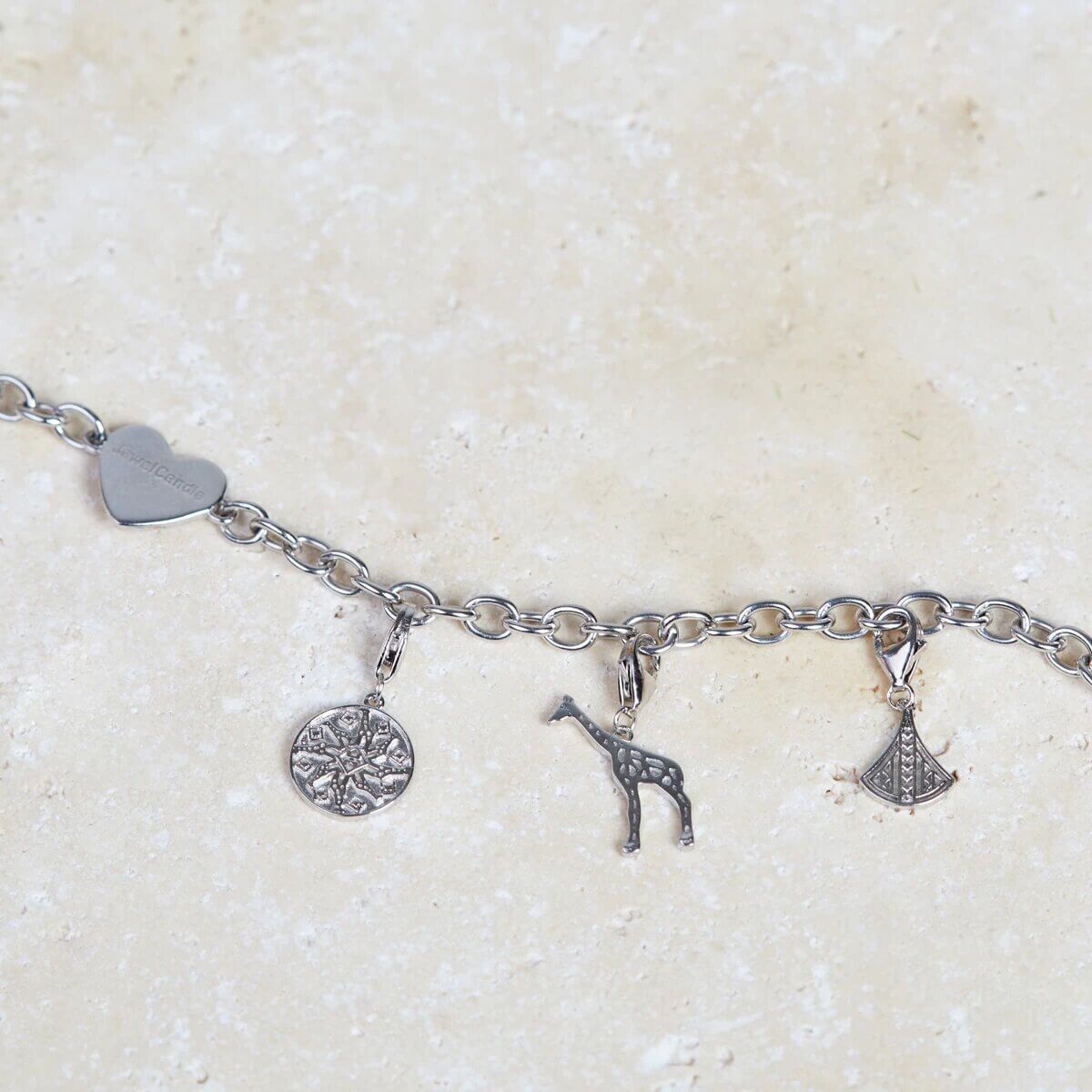 Blossom the Giraffe (Charm) 400g