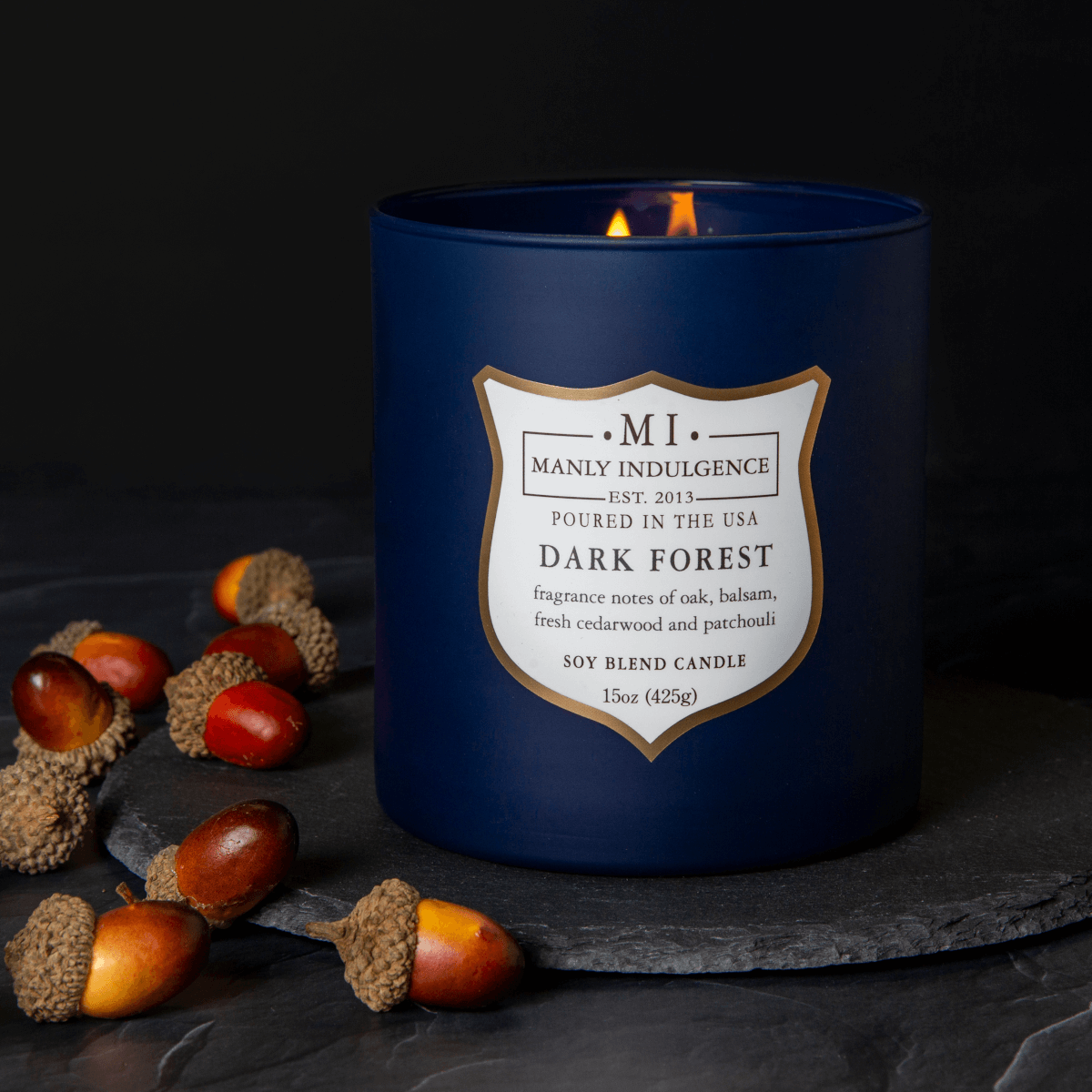 CC117197_Lifestyle Duftkerze Dark Forest - 425g