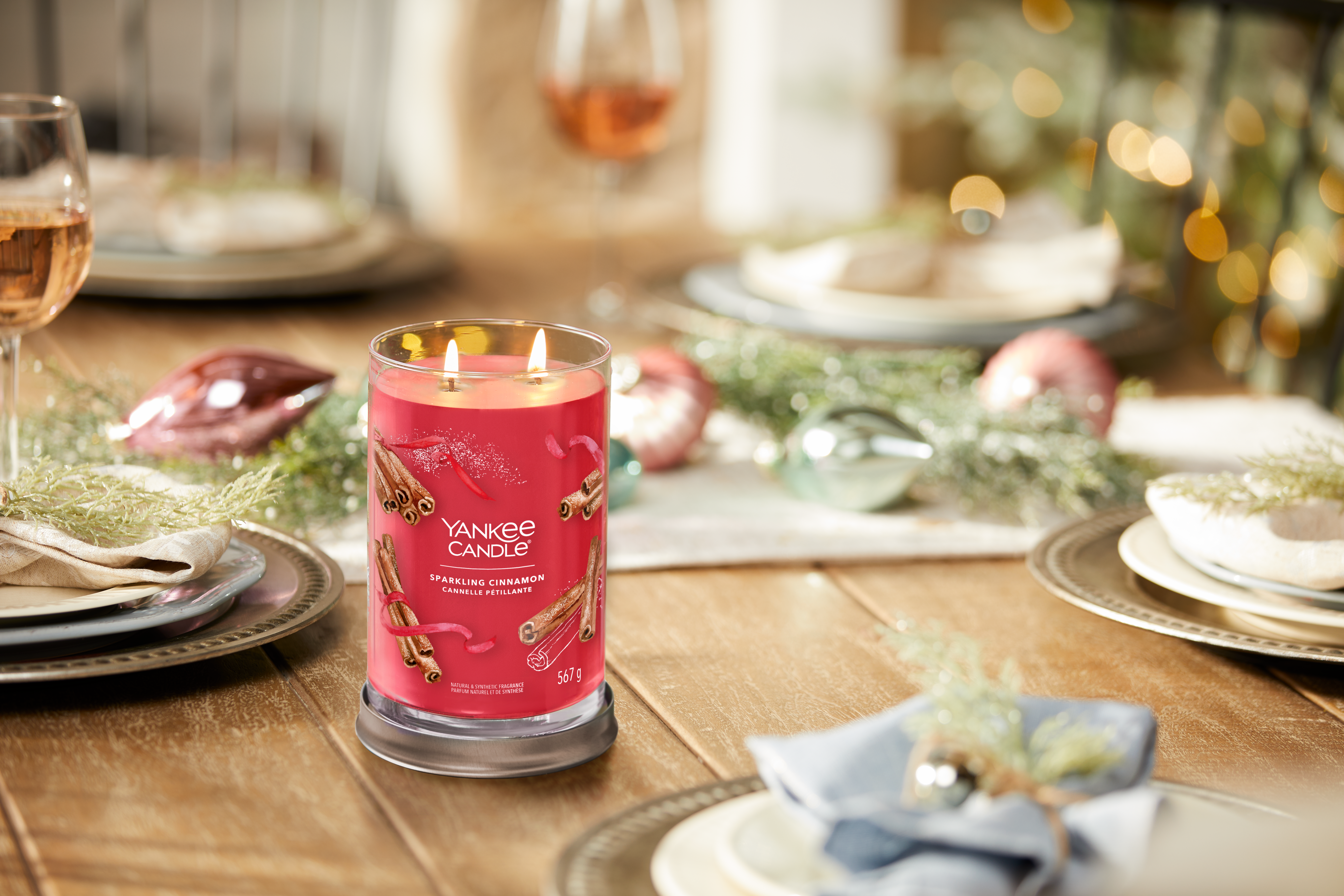 Sparkling Cinnamon Signature Jar 567g 2-Docht