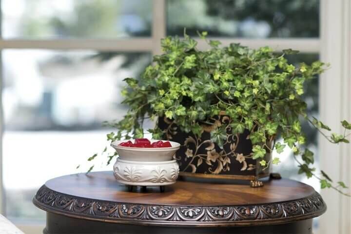 image-20 Fleur de Lys 2-in-1 Classic Duftlampe aus Keramik elektrisch creme