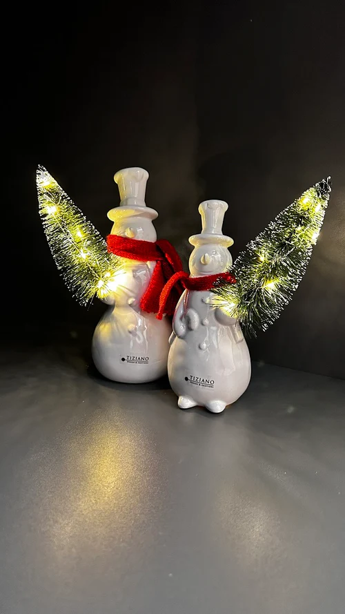 Schneemann Sören mit Schal 17cm LED cremeweiß