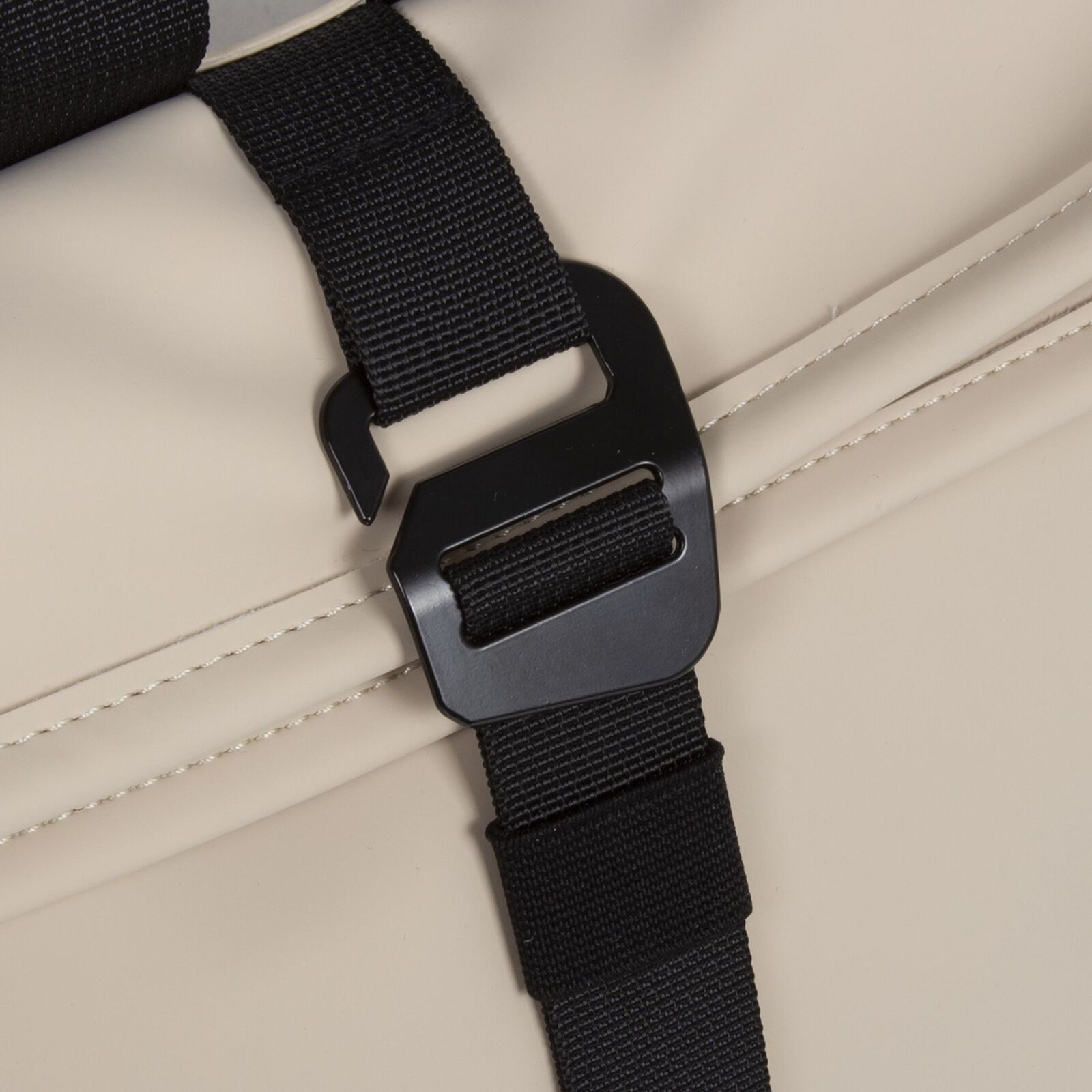 oX_A9EjU Mart - Los Angeles Rolltop Mini Rucksack beige